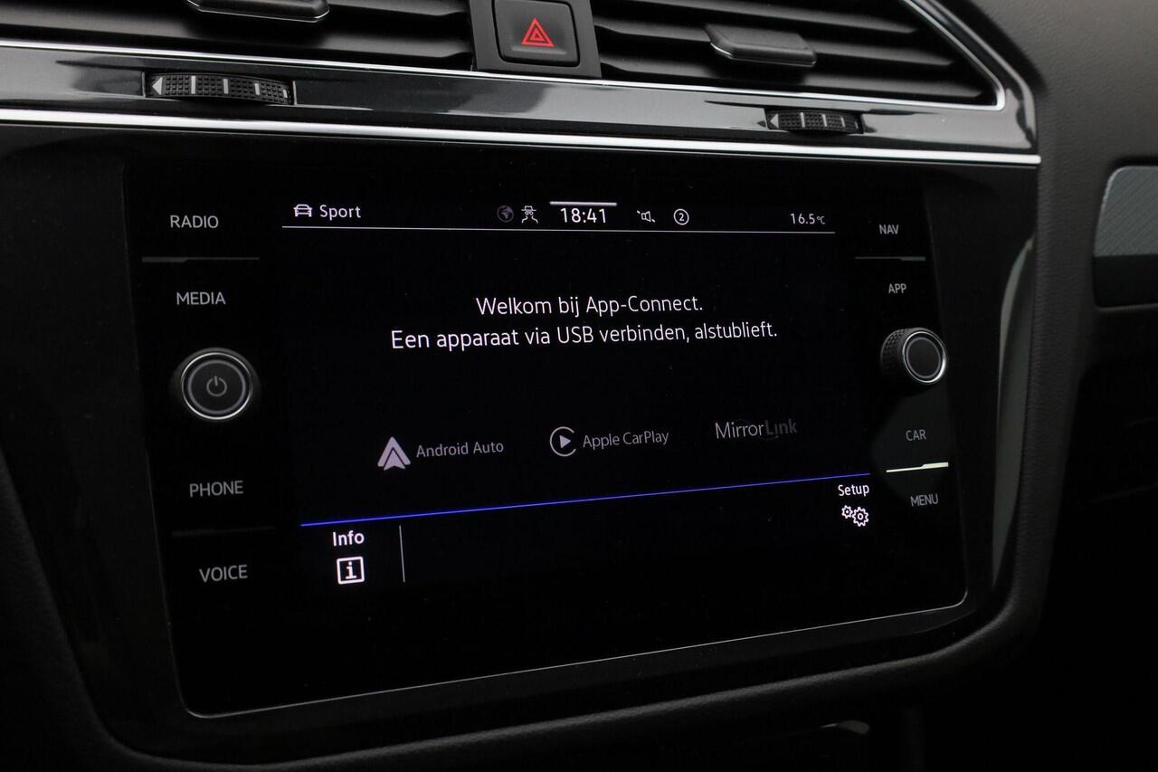 Volkswagen TIGUAN 1.4 TSI 245 pk DSG eHybrid Active Business | Panoramadak | Adaptief onderstel | Stuur-/stoelverwarming | Adaptive Cruise |