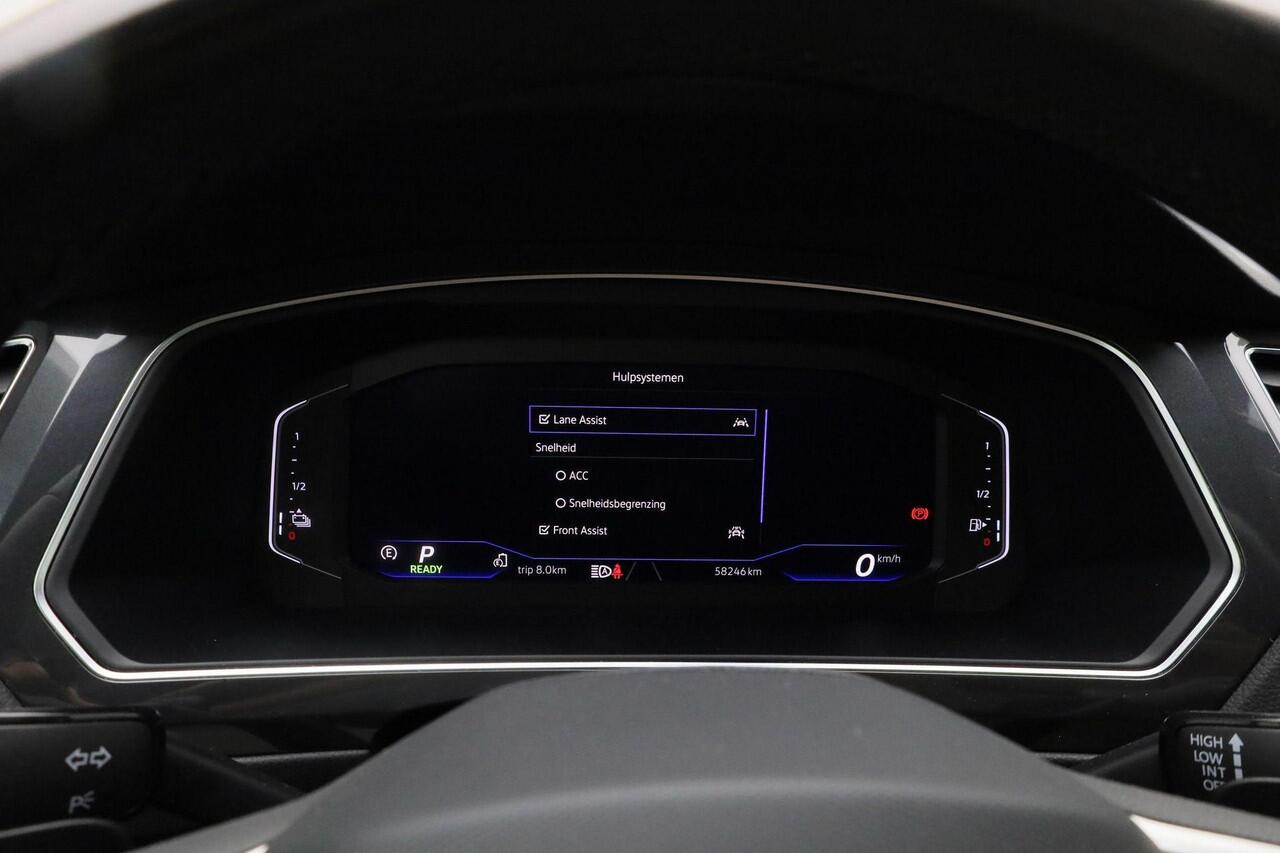 Volkswagen TIGUAN 1.4 TSI 245 pk DSG eHybrid Active Business | Panoramadak | Adaptief onderstel | Stuur-/stoelverwarming | Adaptive Cruise |