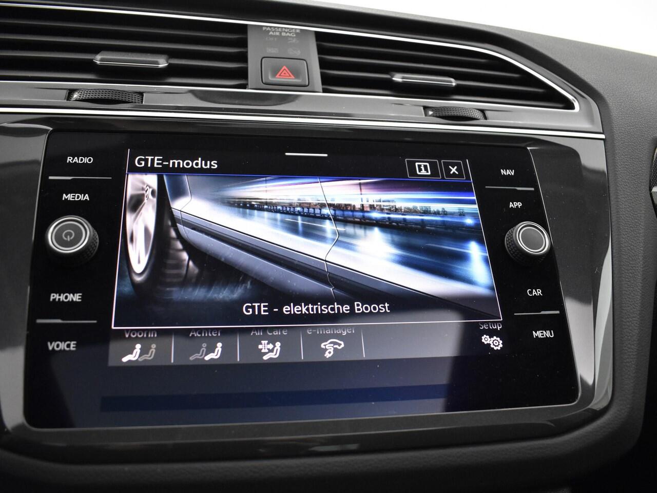 Volkswagen TIGUAN 1.4 Tsi 245pk DSG eHybrid Elegance · Panoramadak · Camera · Apple/Android Car Play · Elek. Trekhaak · Elek. Achterklep · 18'' Inch ·