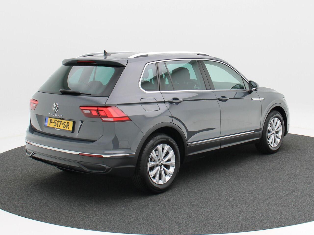Volkswagen TIGUAN 1.5 TSi 150 Pk Automaat Life Business | Camera | Carplay | Elektrische Achterklep | Privacy Glass | Stoel Verwarming | Navigatiesysteem | 17 Inch