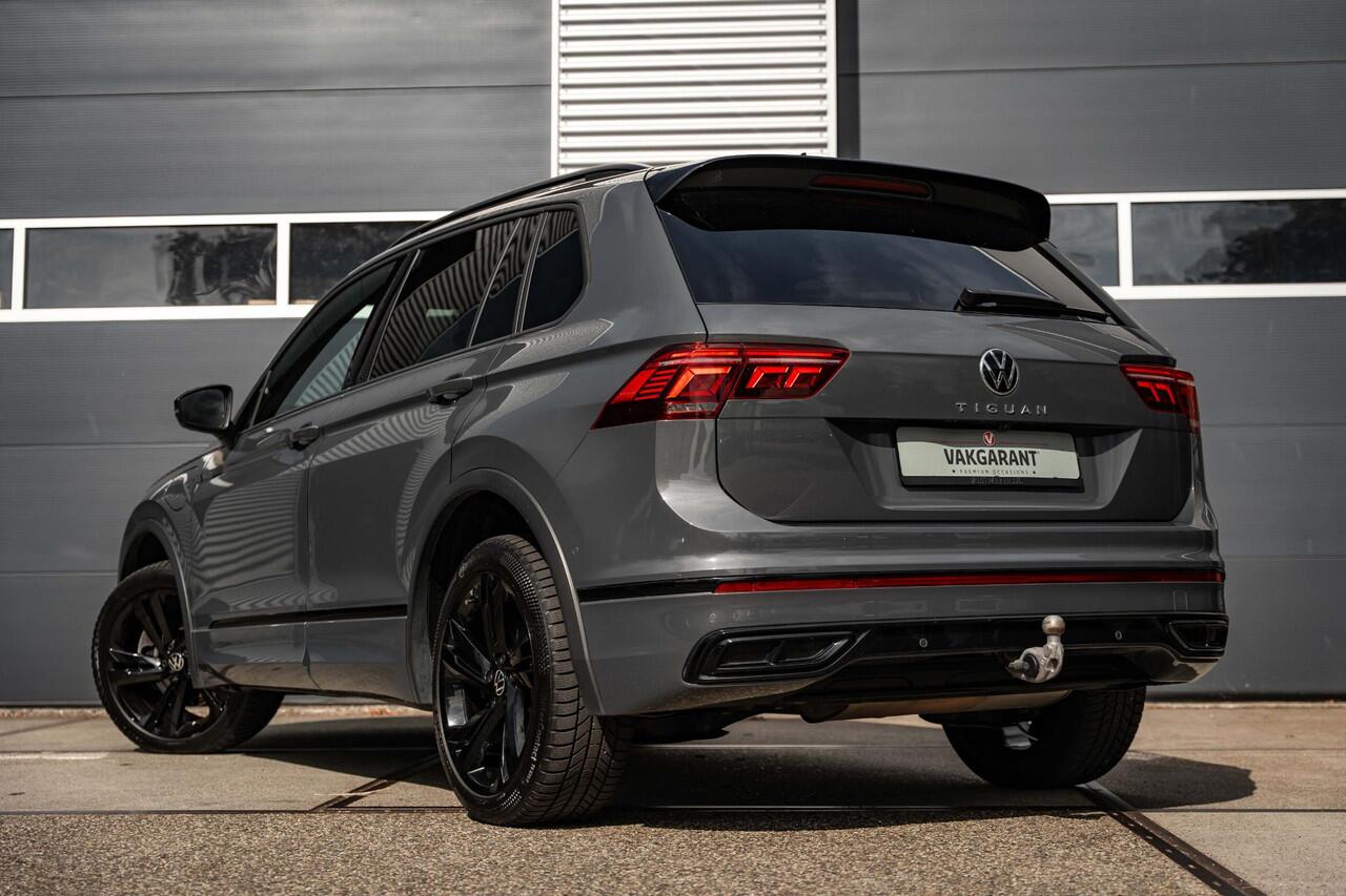 Volkswagen TIGUAN 1.4 TSI eHybrid R-Line Business+ |Pano |Trekhaak |Head-Up |Keyless |IQ Light