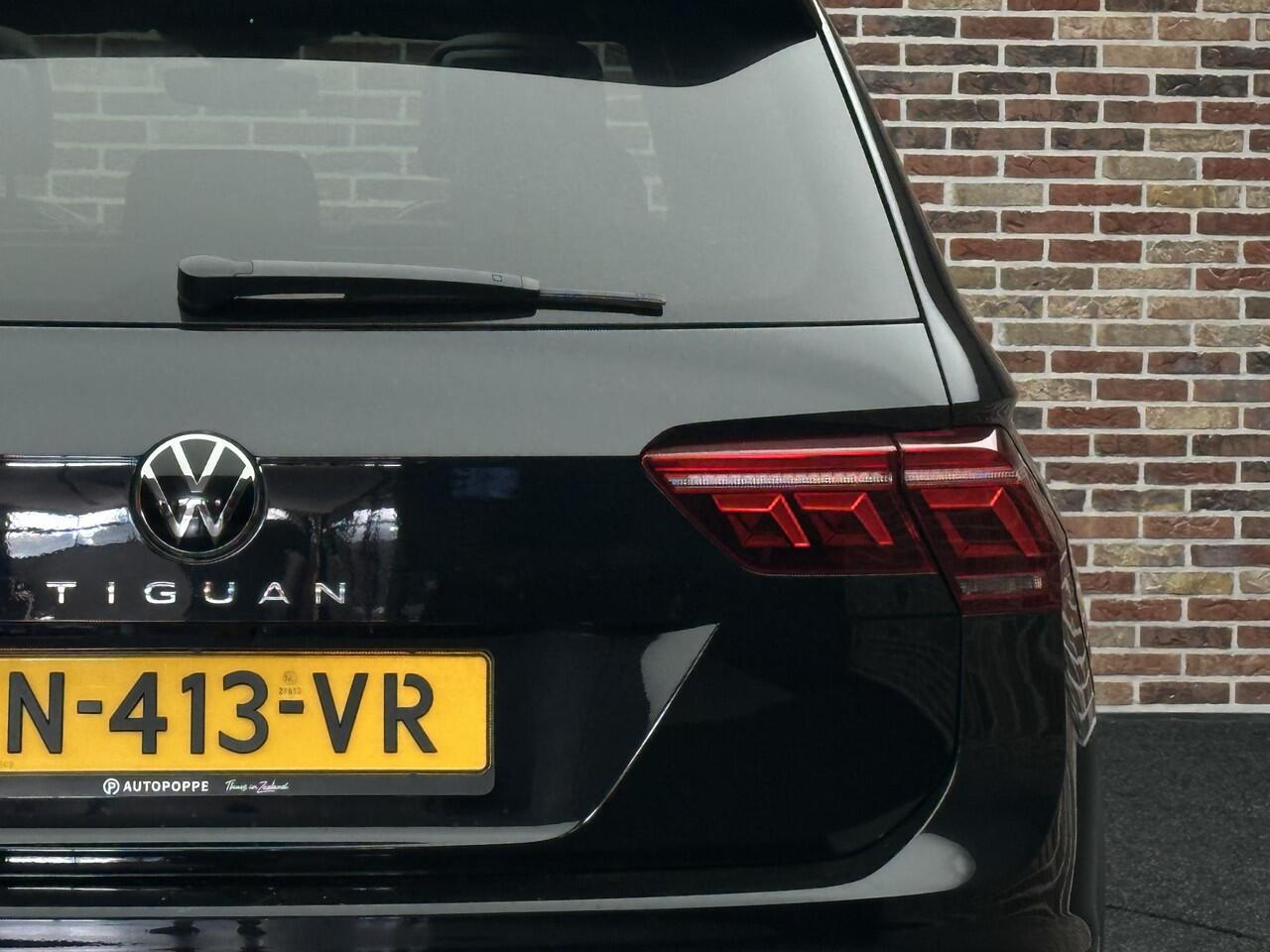 Volkswagen TIGUAN Allspace 1.5 TSI R-Line 7-PERSOONS 7P IQ HEADUP PANORAMA 3X R