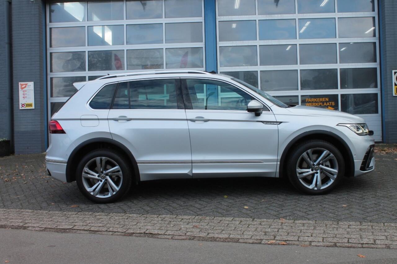 Volkswagen TIGUAN 1.4 TSI eHybrid R-Line Business+ Leder/Panorama Dak / originele T.haak