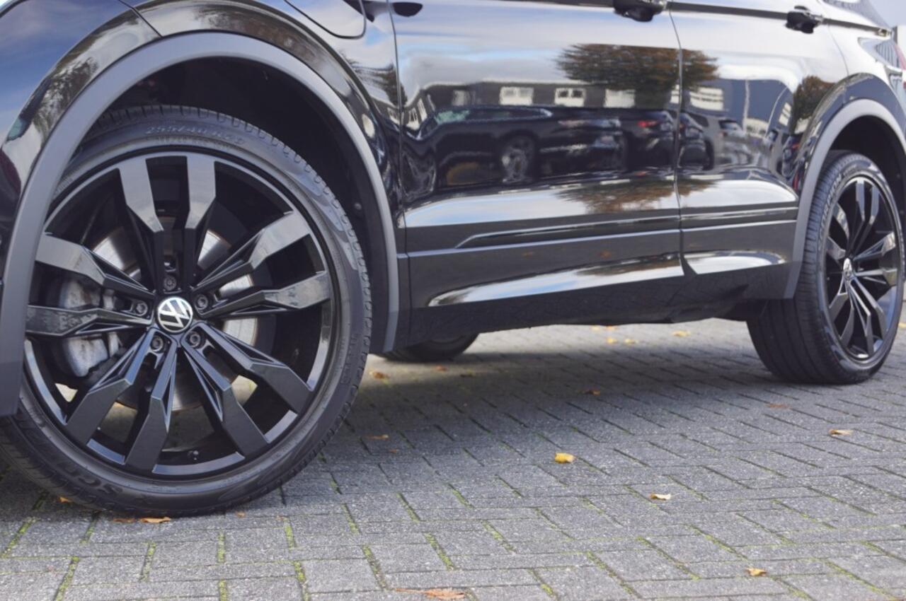Volkswagen TIGUAN 1.4 e-Hybrid R-Line Black style 245pk/ Panodak /DCC / ACC /Navi Pro /Head-up/ 360 gr. Camera / AppConnect/ 20 inch LM