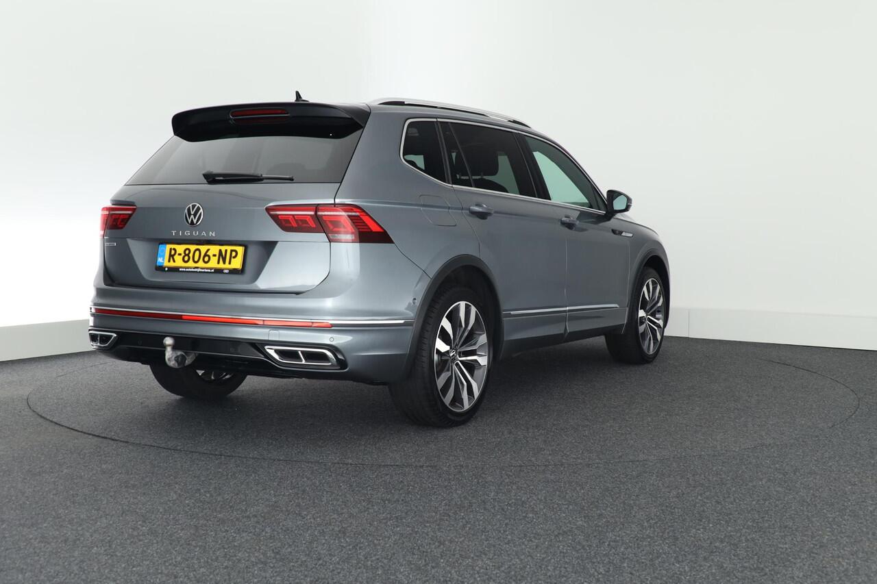 Volkswagen TIGUAN Allspace 1.5 TSI 150pk DSG R-Line Business+ 7Pers. Trekhaak Camera harman/kardon Head-Up Panoramadak