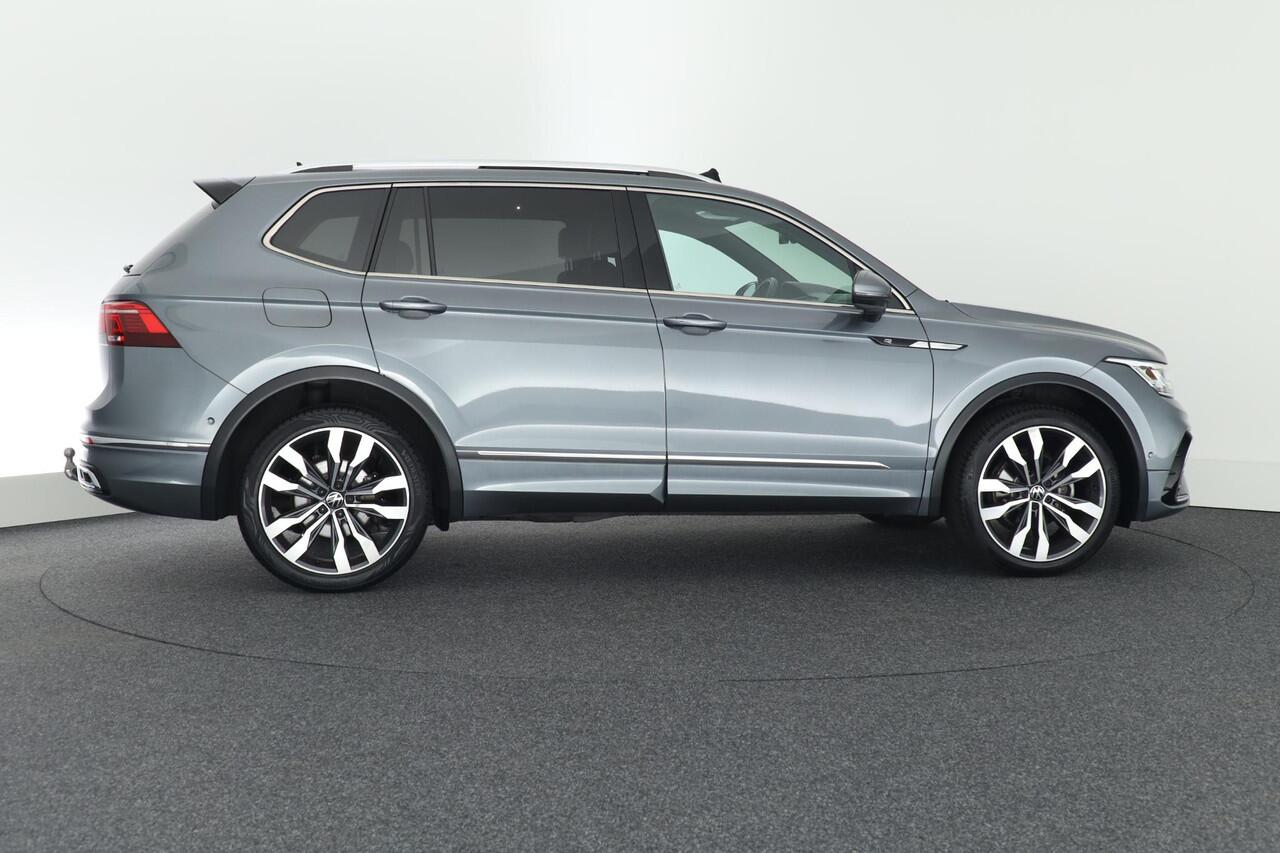 Volkswagen TIGUAN Allspace 1.5 TSI 150pk DSG R-Line Business+ 7Pers. Trekhaak Camera harman/kardon Head-Up Panoramadak