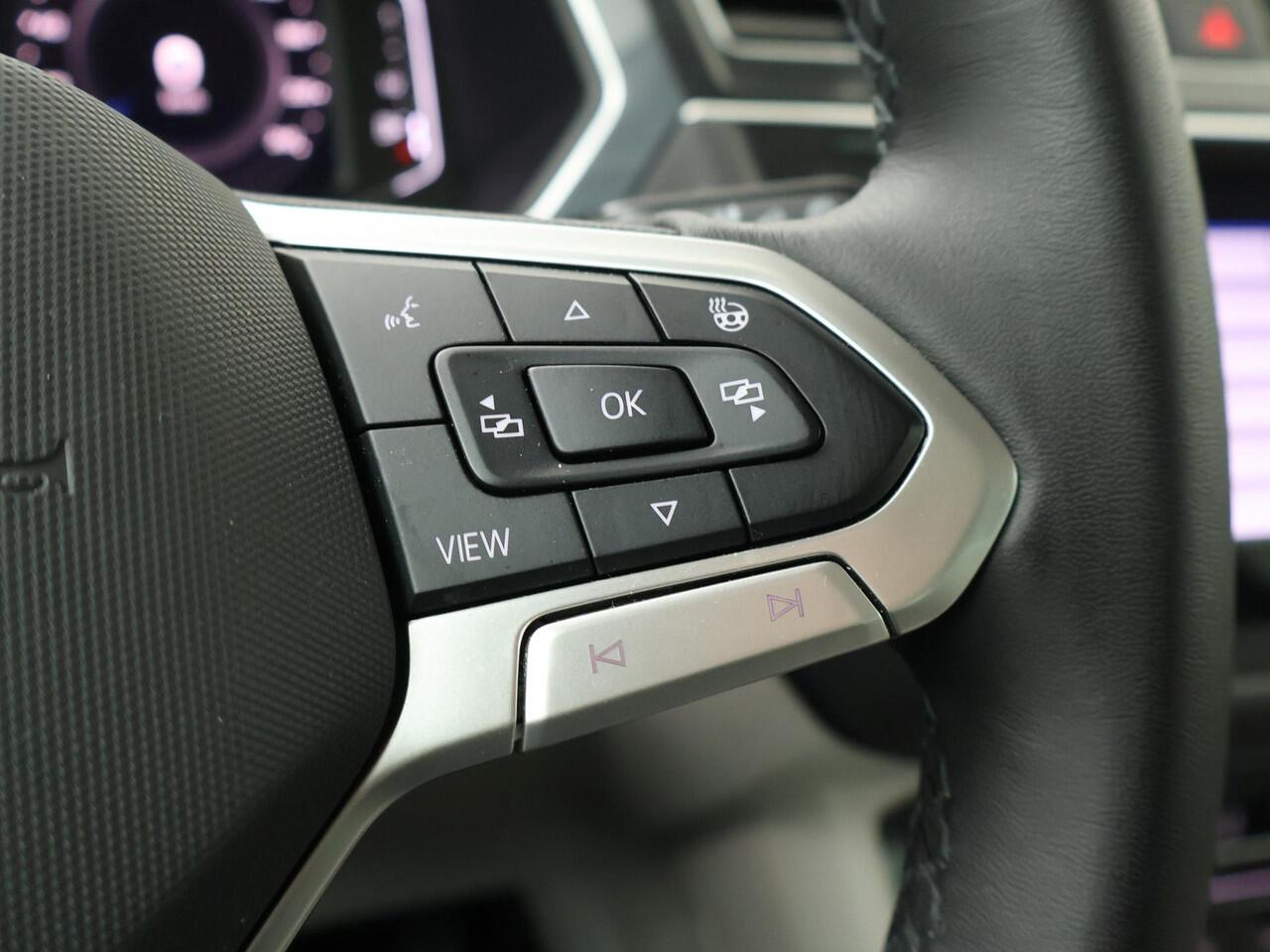 Volkswagen TIGUAN 1.5 TSI Elegance | 150 PK | Automaat | Trekhaak wegklapbaar | Panoramadak | Ergo-Active stoelen | Matrix LED IQ.Light |