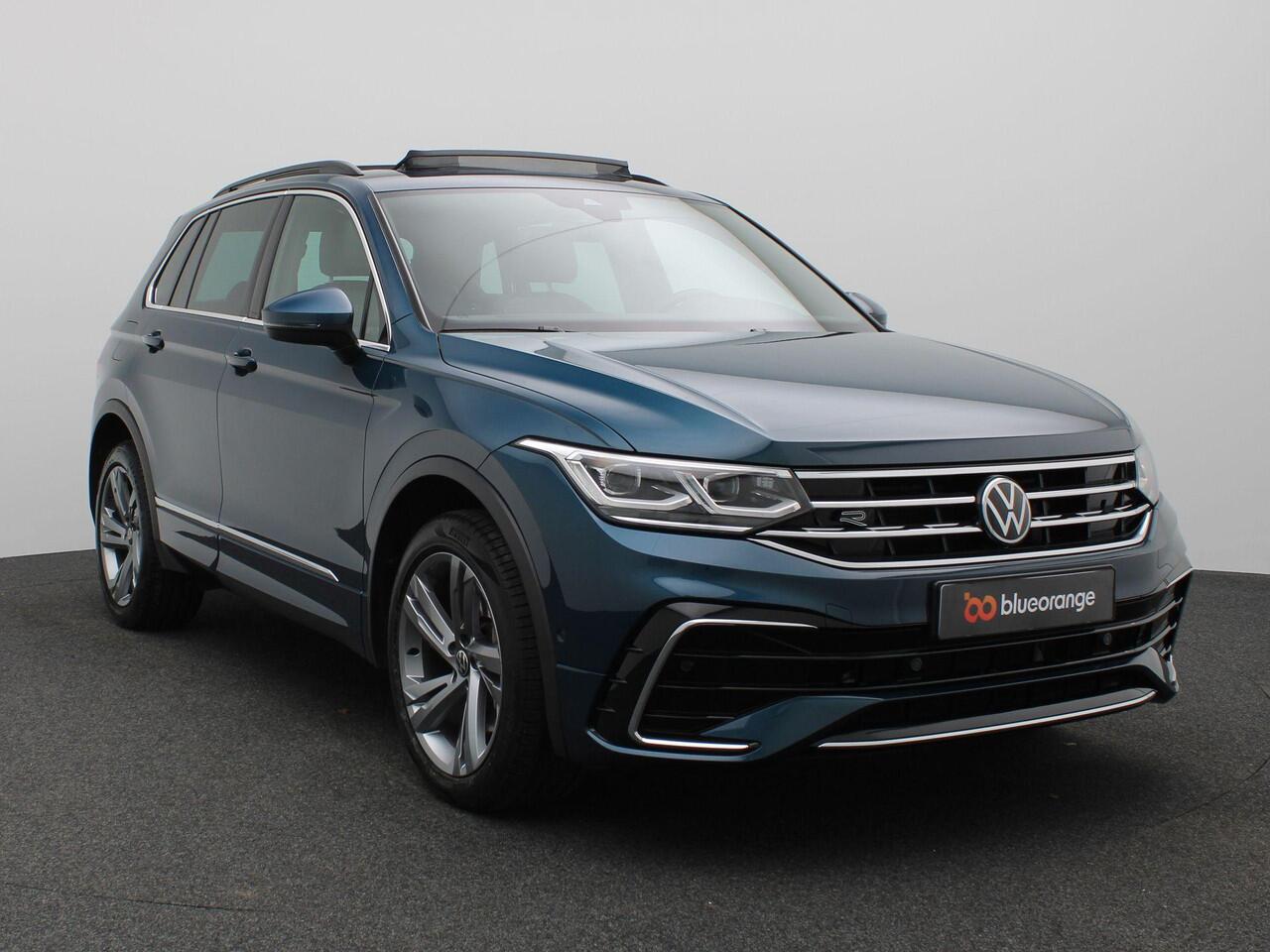 Volkswagen TIGUAN 1.4 TSI eHybrid R-Line Business+ 245PK DSG Pano-Schuifdak, 91% SOH, Elektr. Achterklep, Keyless, Achteruitrijcamera, Stoel-Stuurverwarming, Side Assist, 19" LM Velgen