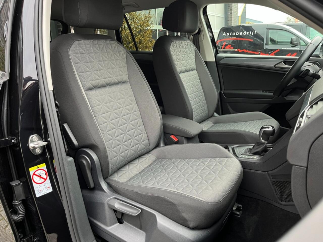 Volkswagen TIGUAN 1.5TSi ACT DSG AUT. - LIFE - NAVI - STOELV. - 17 INCH