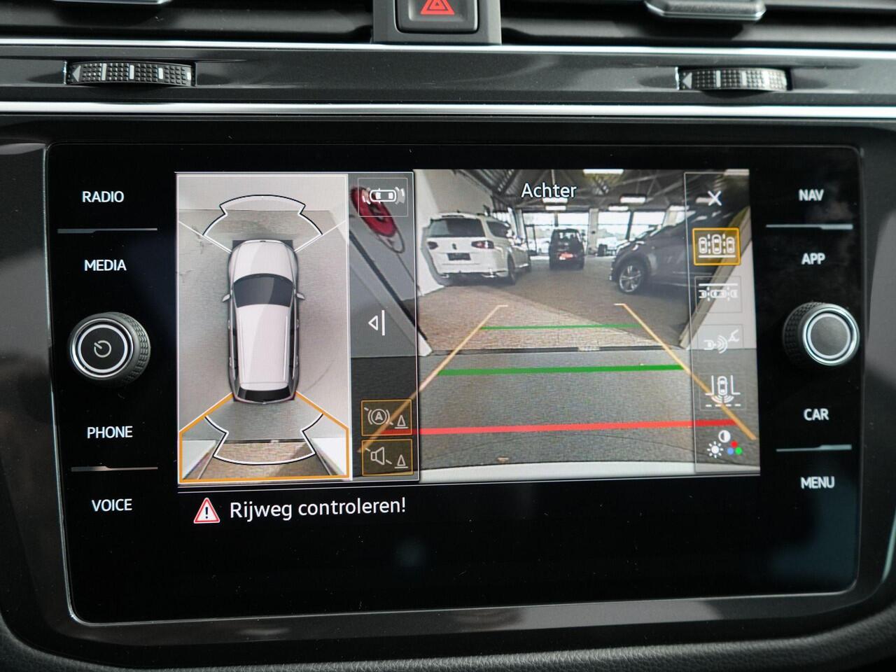 Volkswagen TIGUAN 1.4 TSI eHybrid R-Line Business+ | Leer | Pano | 360 Camera | 245PK |