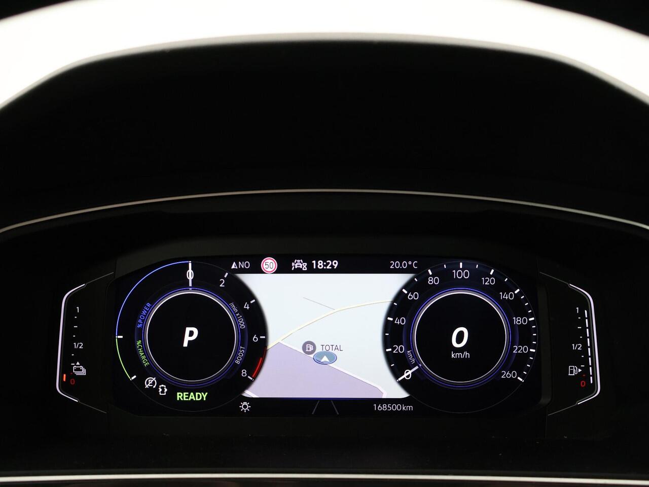 Volkswagen TIGUAN 1.4 TSI 245 PK EHYBRID 2X R-LINE + DIGITALE COCKPIT | 19 INCH | ADAPTIVE CRUISE | SFEERVERLICHTING