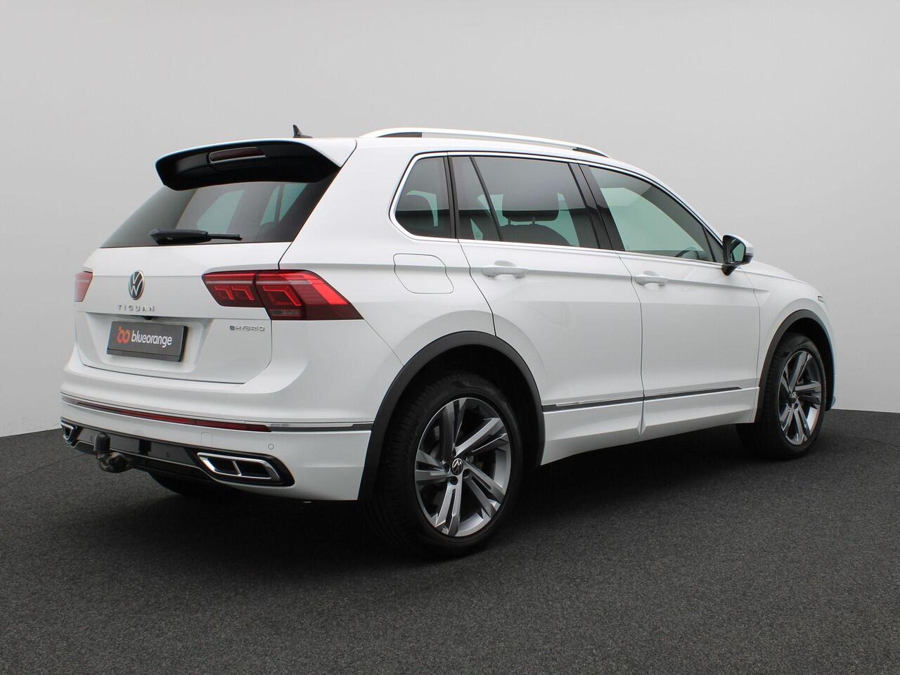 Volkswagen TIGUAN 1.4 TSI eHybrid R-Line Business+ 245PK DSG Trekhaak, Achteruitrijcamera, Keyless, Stoelverwarming, Navi, Clima, Elektr. Achterklep, 19" LM Velgen, Adaptieve Cruise Control
