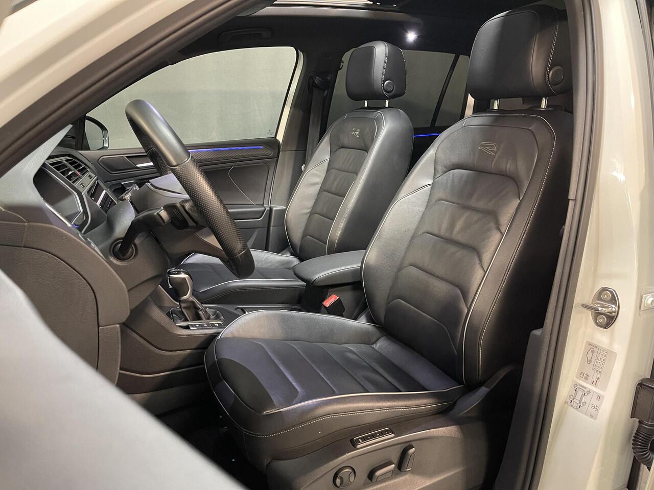 Volkswagen TIGUAN 1.4 TSI eHybrid R-Line Business Black Style 19"/Panoramadak/Trekhaak/Leder + memory/Head-up/Elektrische klep/Dodehoek/Stuur + stoelverwarming/IQ Lights/Adaptieve cruise