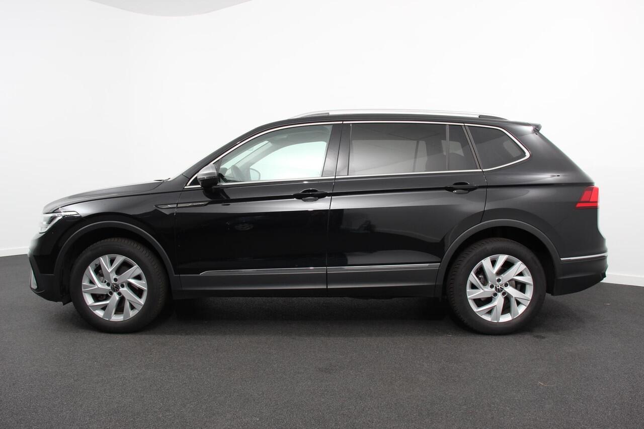 Volkswagen TIGUAN Allspace 1.5 TSI 150pk DSG Life 7p. | Navigatie | Climate Control | Trekhaak afneembaar | Electrisch bedienbare achterklep | Adaptive Cruise Control | Extra Getint Glas