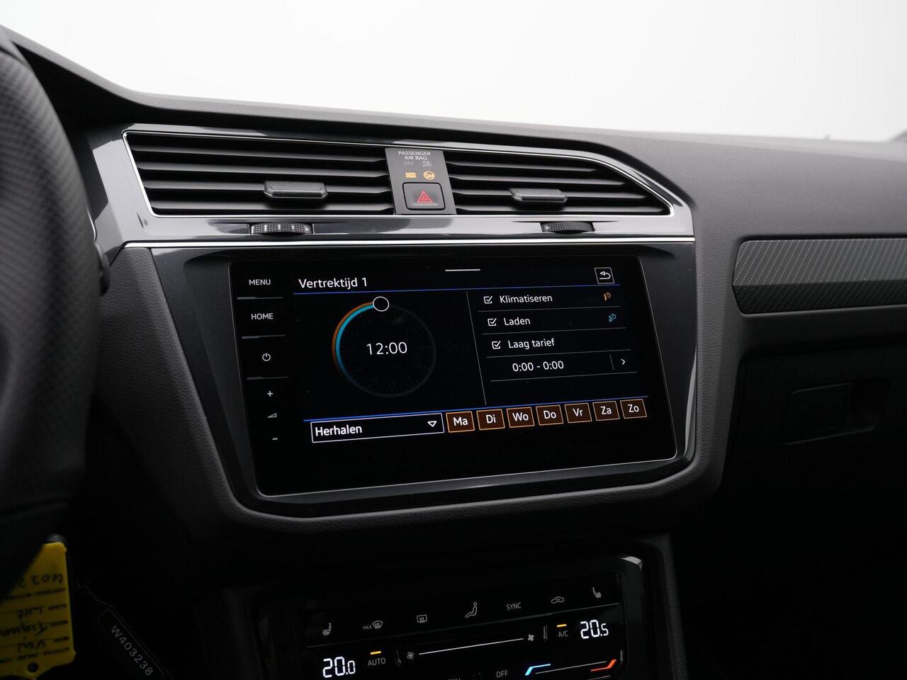 Volkswagen TIGUAN 1.4 TSI eHybrid 245 pk DSG R-Line | Trekhaak | Navigatie Discover Pro | Leder | Geheugenstoelen | 360 camera | IQ Light | Stuur-/stoelverwarming