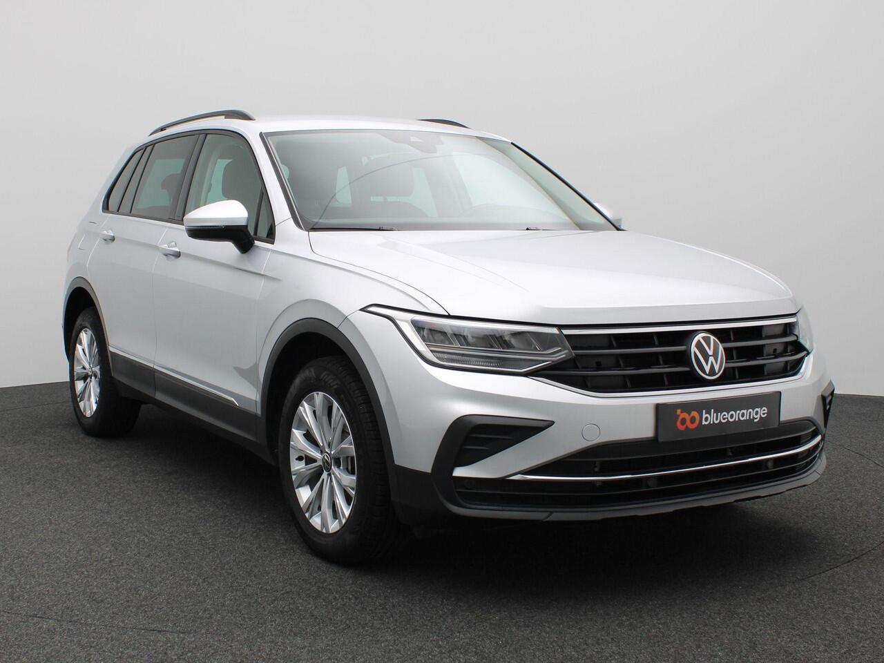 Volkswagen TIGUAN 1.4 TSI eHybrid Life 245PK DSG SOH 90%, PDC Voor en Achter, Navi via Apple Carplay/Android Auto, Side Assist, Digital Cockpit, Adaptieve Cruise Controle