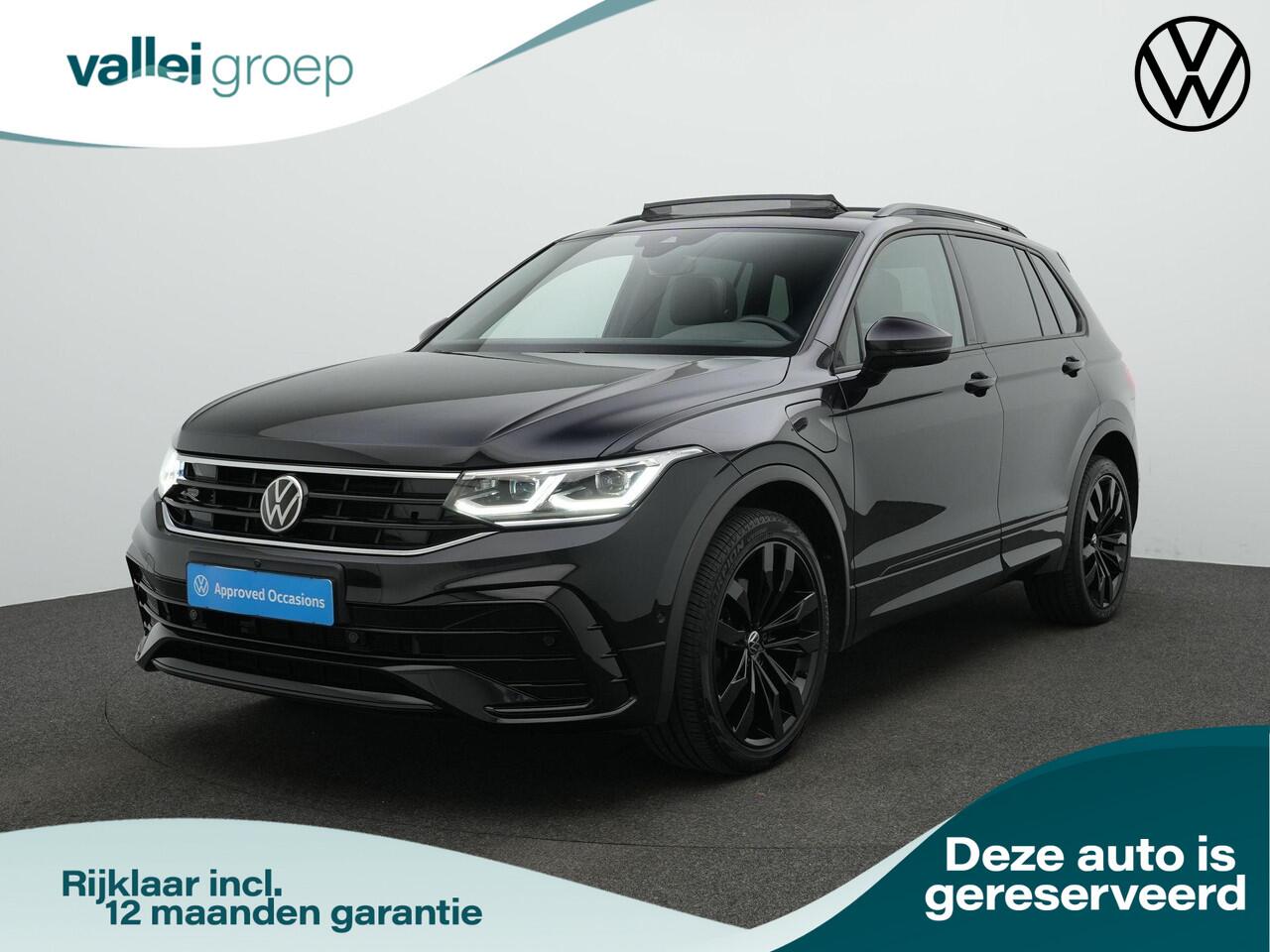 Volkswagen TIGUAN 1.4 TSI eHybrid 245 pk DSG R-Line | Panoramadak | Trekhaak | Navigatie Discover Pro | Leder | Geheugenstoelen | Adaptief onderstel | 360 camera | IQ Light