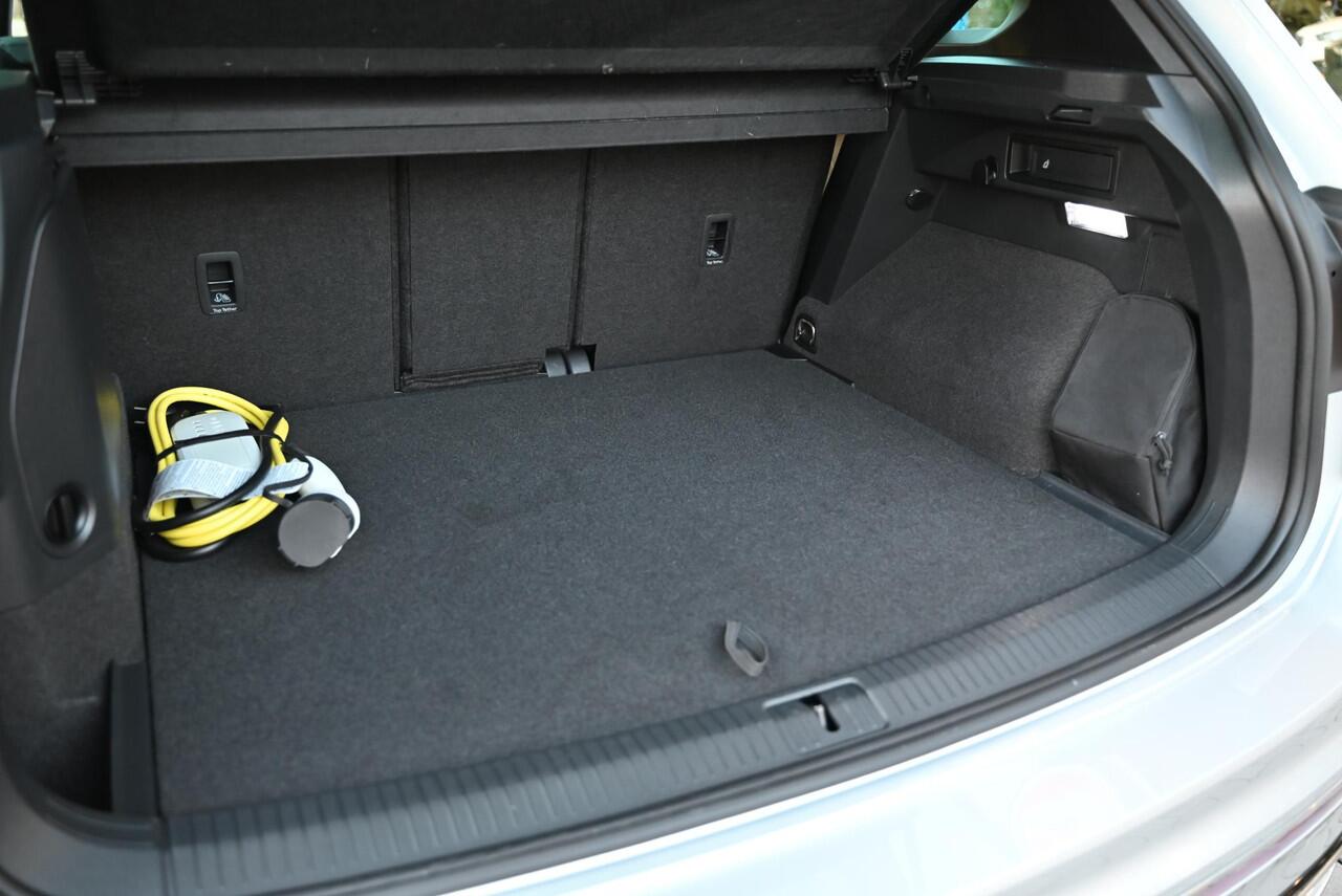 Volkswagen TIGUAN 1.4 TSI eHybrid R-Line Business+ Panoramadak