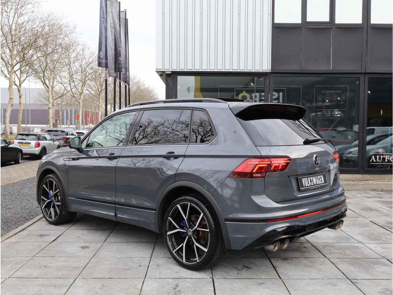 Volkswagen TIGUAN R Akrapovic | Panodak | Vol Leer | Harman/Kardon | 360° | Keyless | Memory | IQ Light Matrix | 21"Inch |