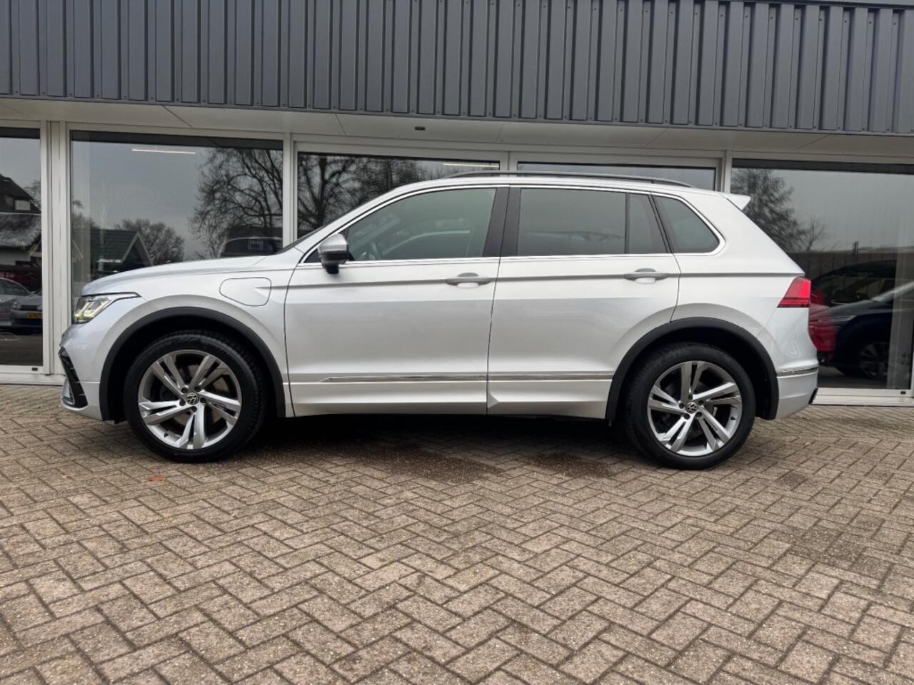 Volkswagen TIGUAN 1.4 TSI eHybrid R-Line Business+