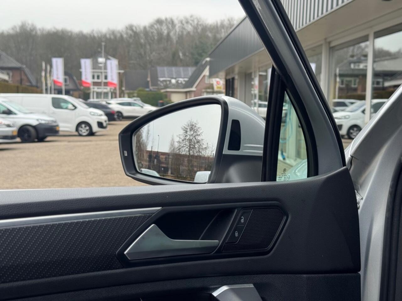 Volkswagen TIGUAN 1.4 TSI eHybrid R-Line Business+