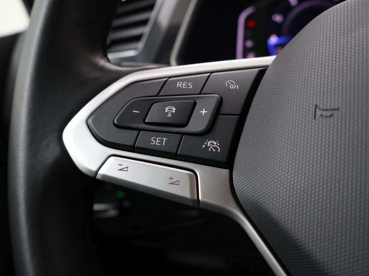 Volkswagen TIGUAN 1.5 TSI Life Business | 150 PK | Automaat | Trekhaak wegklapbaar | Verwarmde voorstoelen |