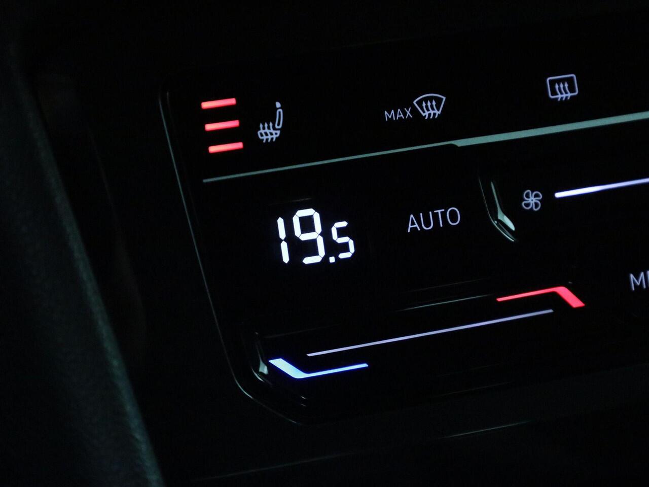 Volkswagen TIGUAN 1.5TSI/150PK DSG R-Line Black Style Navigatie · Apple Carplay/Android Auto · Camera + Parkeersensoren · Garantie t/m 17-02-2026 of 80000km.