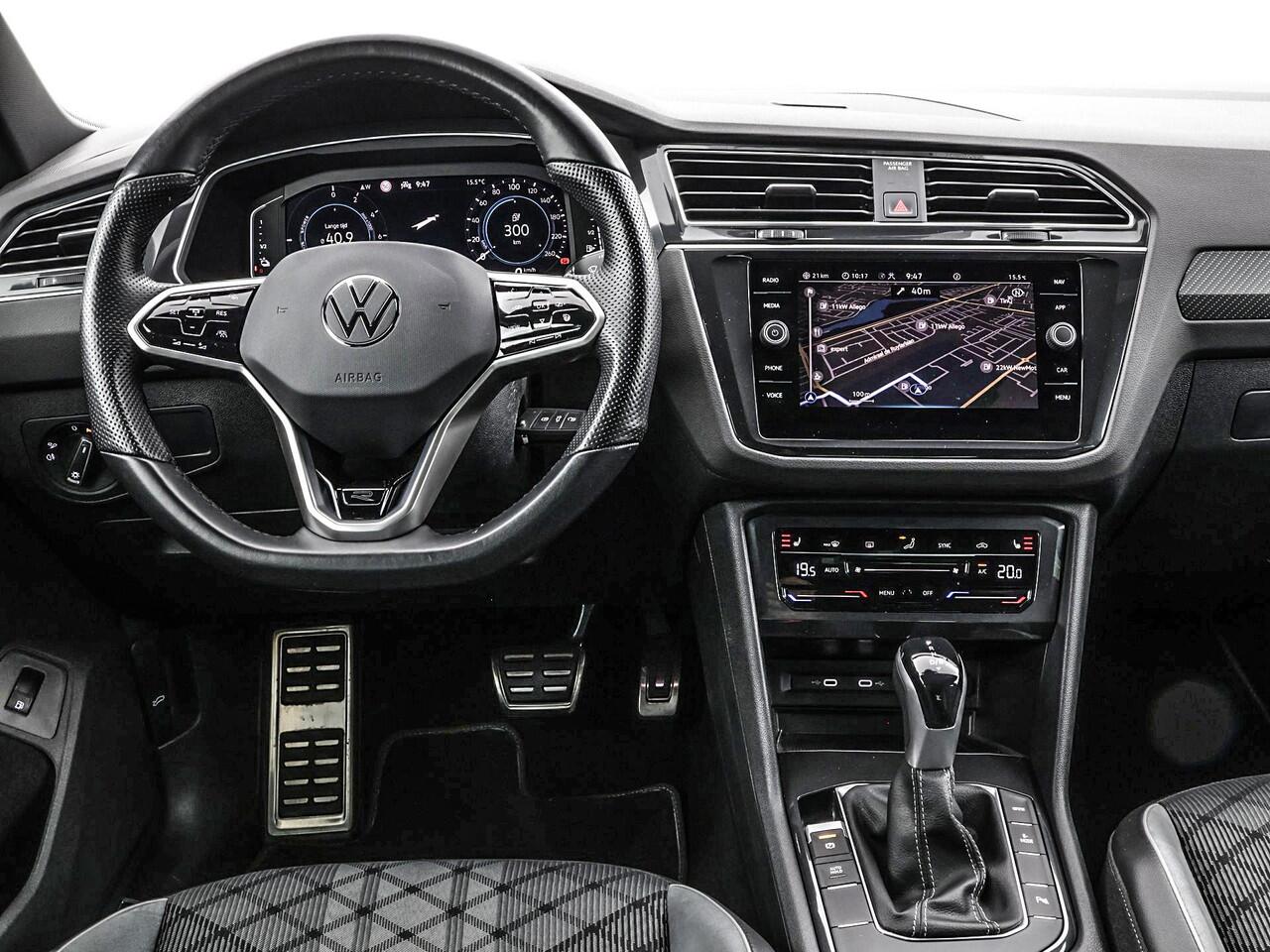 Volkswagen TIGUAN 1.4 TSI 245pk DGS eHybrid R-Line Business+ · Camera · Wegklapbare Trekhaak · Apple/Android Car Play · Navigatie · Stoelverwarming · 19'' Inch ·