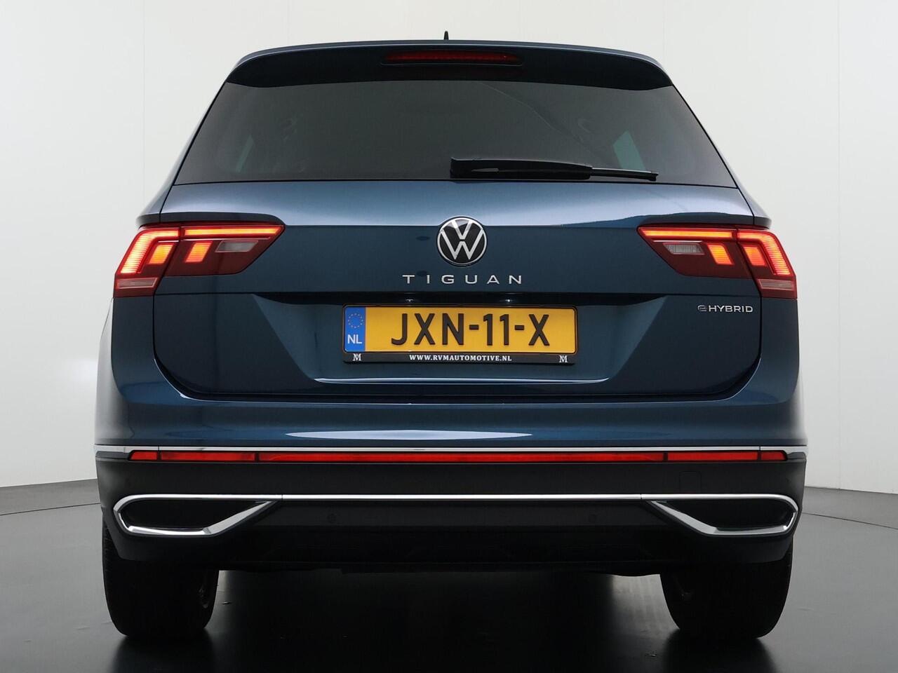 Volkswagen TIGUAN 1.4 TSI eHybrid PHEV ELEK. ACHTERKLEP| STOEL MASSAGE| STOEL + STUURVERWARMING| PARKEERSENS. VOOR EN ACHTER| RIJKLAARPRIJS INCL. 12 MND BOVAG GARANTIE