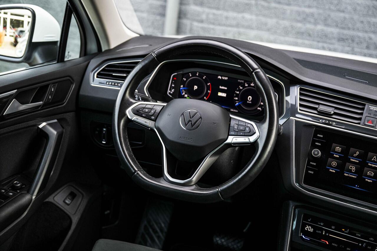 Volkswagen TIGUAN 1.5 TSi 150pk DSG-7 Elegance | IQ Light | Stoelverwarming | Virtual Cockpit
