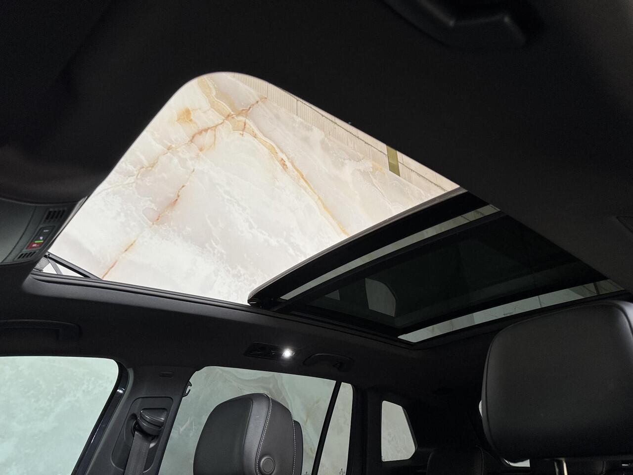 Volkswagen TIGUAN 1.4 TSI eHybrid R-Line / Pano / 360 / Led /