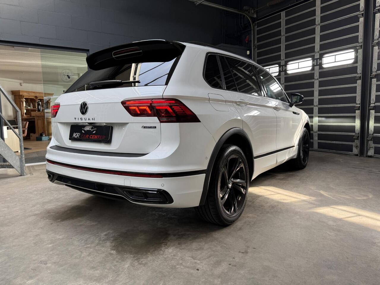 Volkswagen TIGUAN 2.0 TSI 4Motion 3x R-line PANO-HUD-IQ LED-TREKHAAK