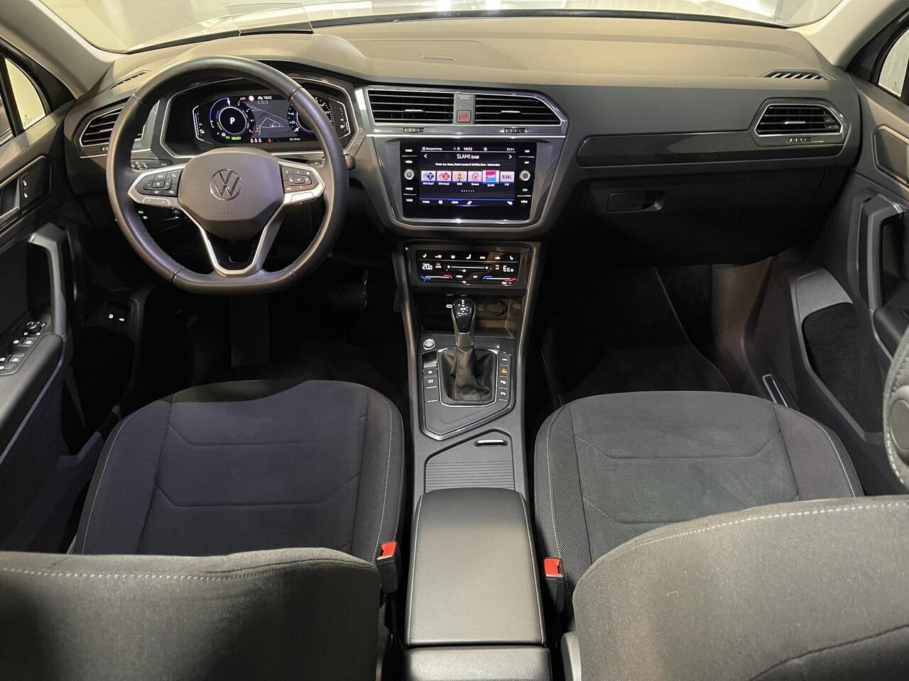 Volkswagen TIGUAN 1.4 TSI eHybrid Elegance 19"/Panoramadak/Trekhaak/IQ Lights/Dodehoek/Camera/Adaptieve cruise/Elektrische klep/Stoel + stuurverwarming