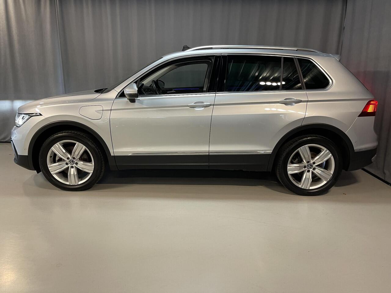 Volkswagen TIGUAN 1.4 TSI eHybrid Elegance 19"/Panoramadak/Trekhaak/IQ Lights/Dodehoek/Camera/Adaptieve cruise/Elektrische klep/Stoel + stuurverwarming