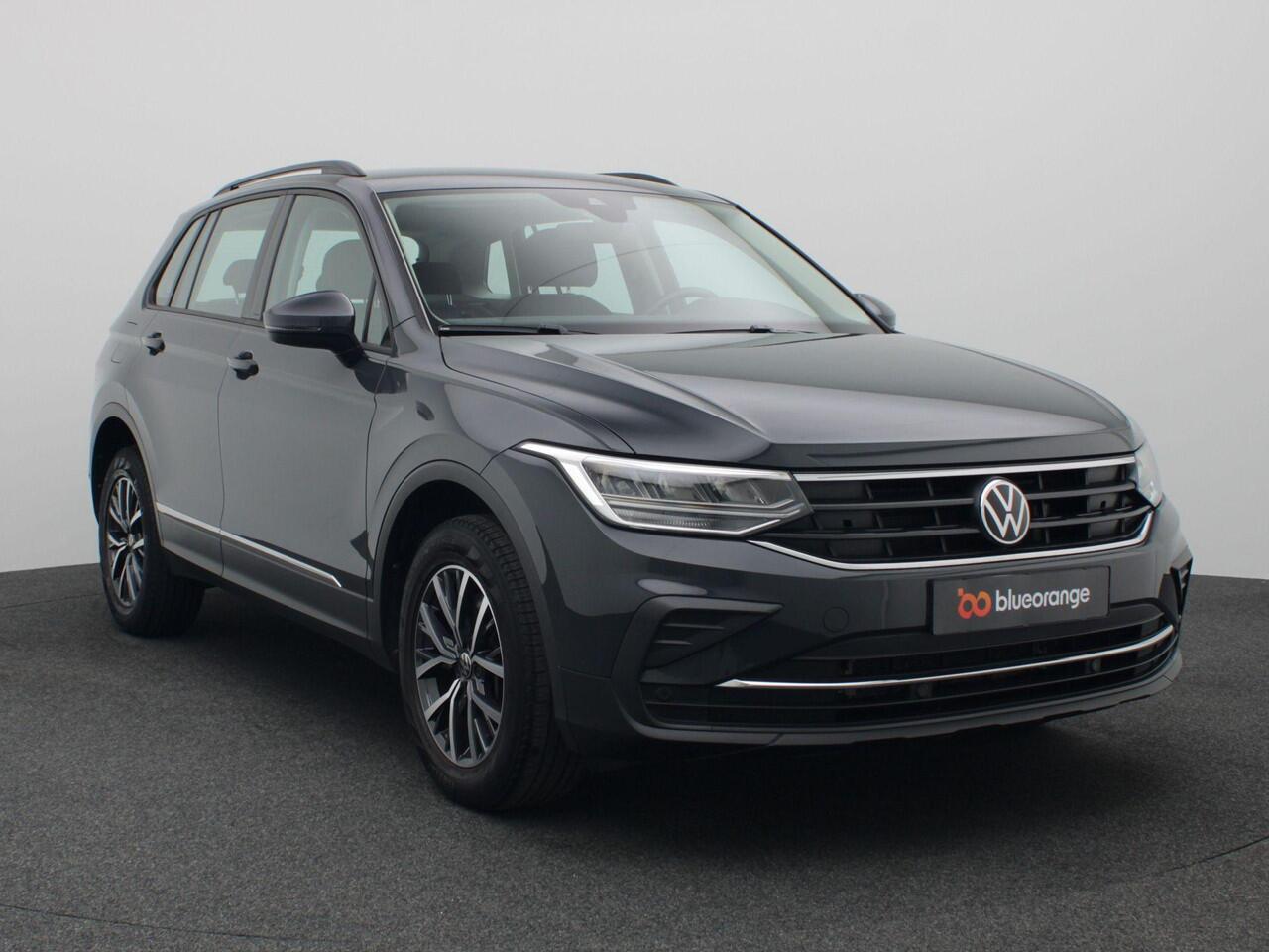 Volkswagen TIGUAN 1.4 TSI Life e-hybrid 245PK DSG full led, trekhaak, alarm, keyless, elek. bedienbare achterklep, 17" lichtmetaal
