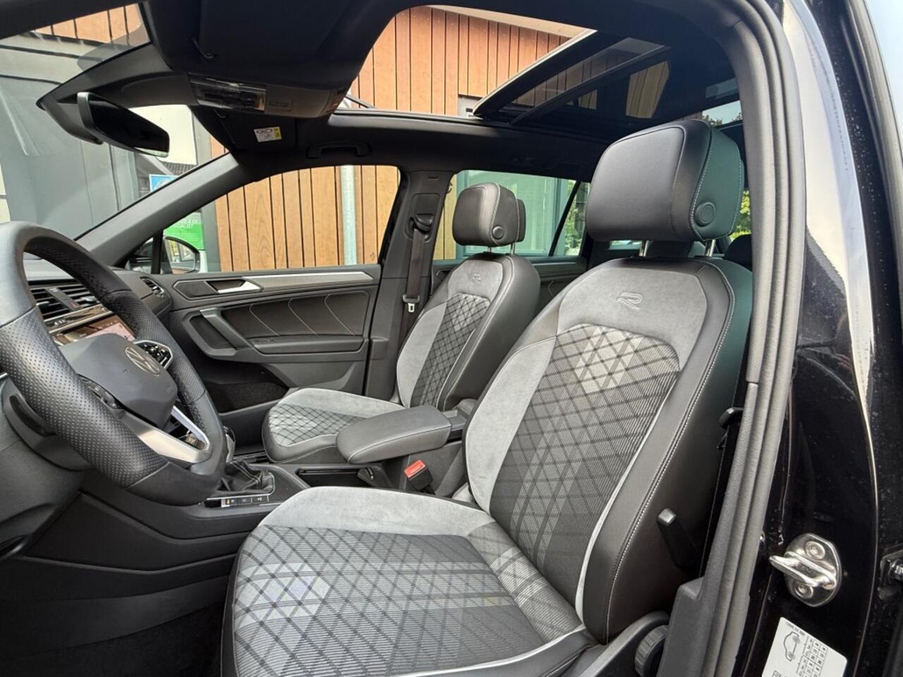 Volkswagen TIGUAN 1.4 TSI Hybrid R-Line Pano Trekhaak 20''