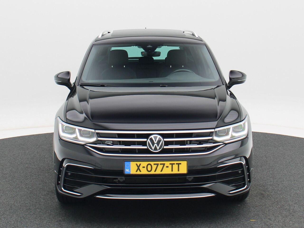 Volkswagen TIGUAN 1.5 TSi 150 Pk Automaat R-Line Business+ | IQ.Light Matrix LED | Panoramadak | Virtual Cockpit | Elektrische Stoelen | Trekhaak | 19 Inch | Leder | Camera | 39.655 KM!!