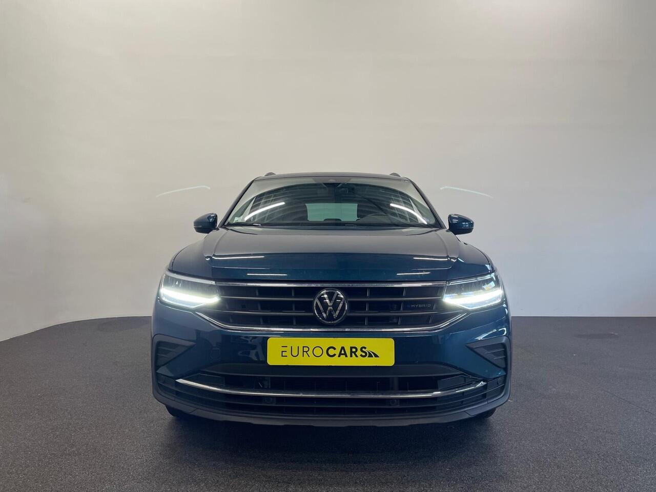Volkswagen TIGUAN 1.4 TSI 245pk eHybrid Life Business Panoramadak Navigatie Apple Carplay/Android Auto Camera Parkeersensoren Adaptive Cruise Control Elektrische achterklep Virtual Cockpit Lichtmetalen velgen Climate Control