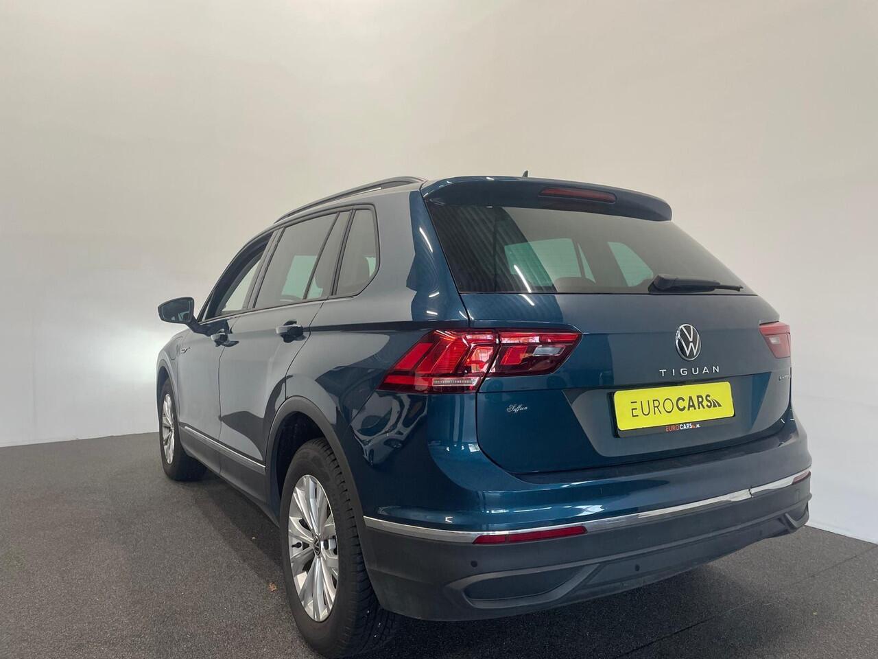 Volkswagen TIGUAN 1.4 TSI 245pk eHybrid Life Business Panoramadak Navigatie Apple Carplay/Android Auto Camera Parkeersensoren Adaptive Cruise Control Elektrische achterklep Virtual Cockpit Lichtmetalen velgen Climate Control