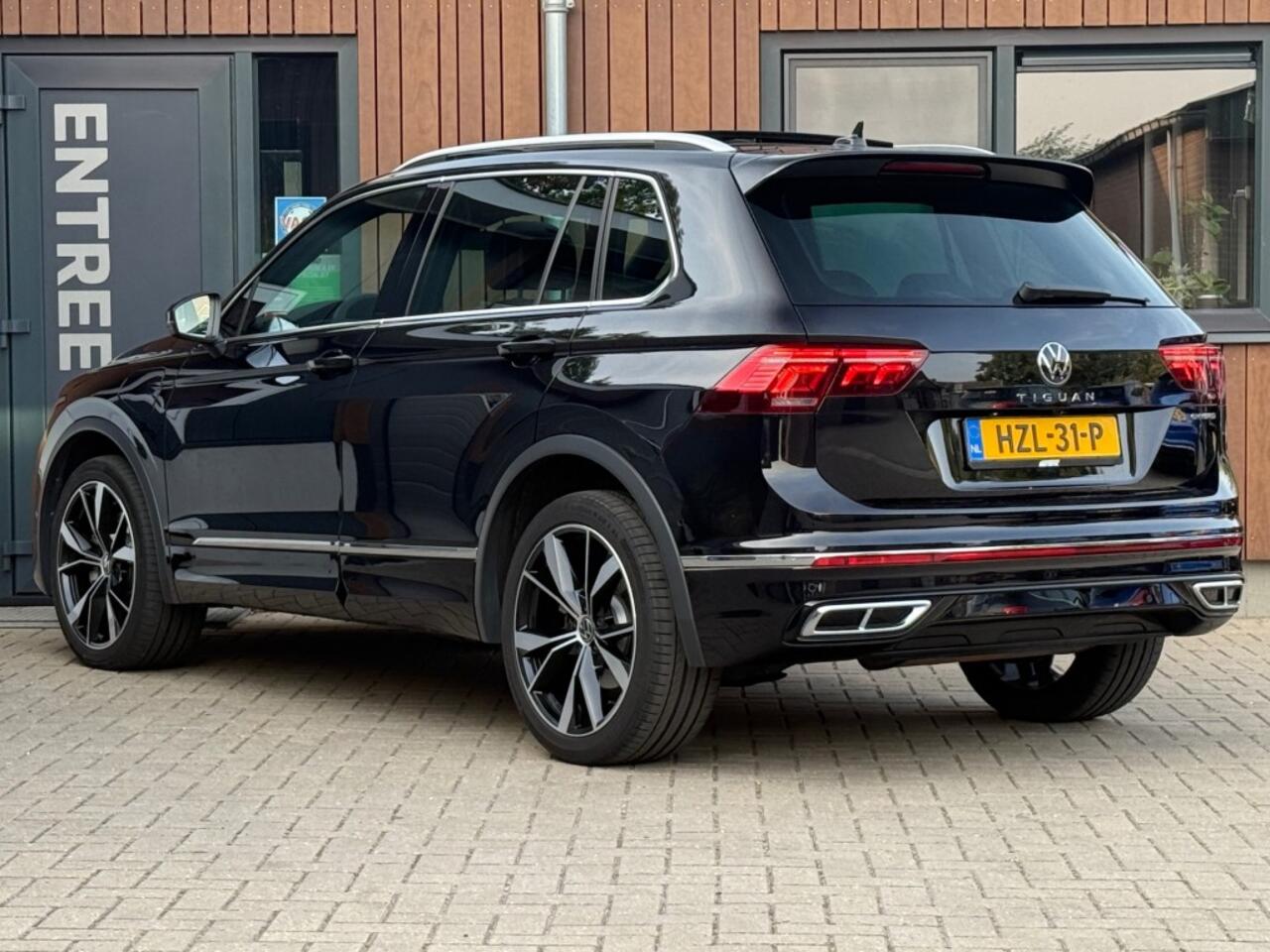 Volkswagen TIGUAN 1.4 TSI Hybrid R-Line Pano Trekhaak 20''