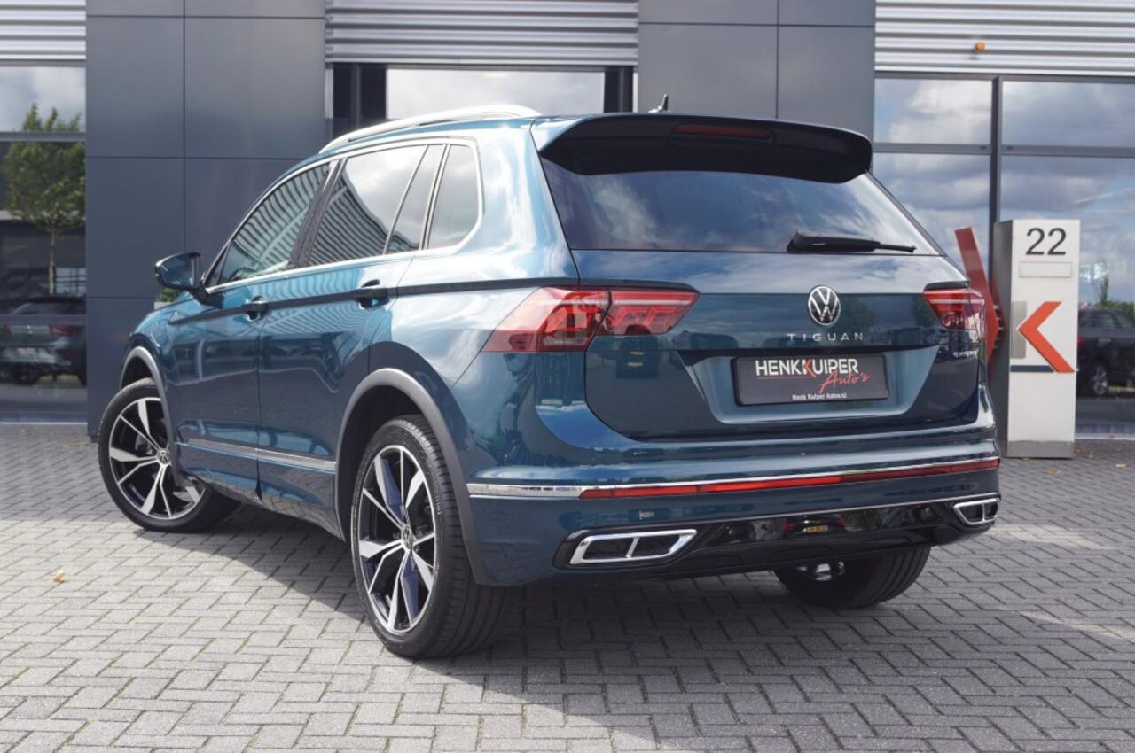 Volkswagen TIGUAN 1.4 e-Hybrid R-Line 245pk/ Panodak /leer/Trekhaak /DCC / ACC /Navi Pro /360gr. Camera / AppConnect