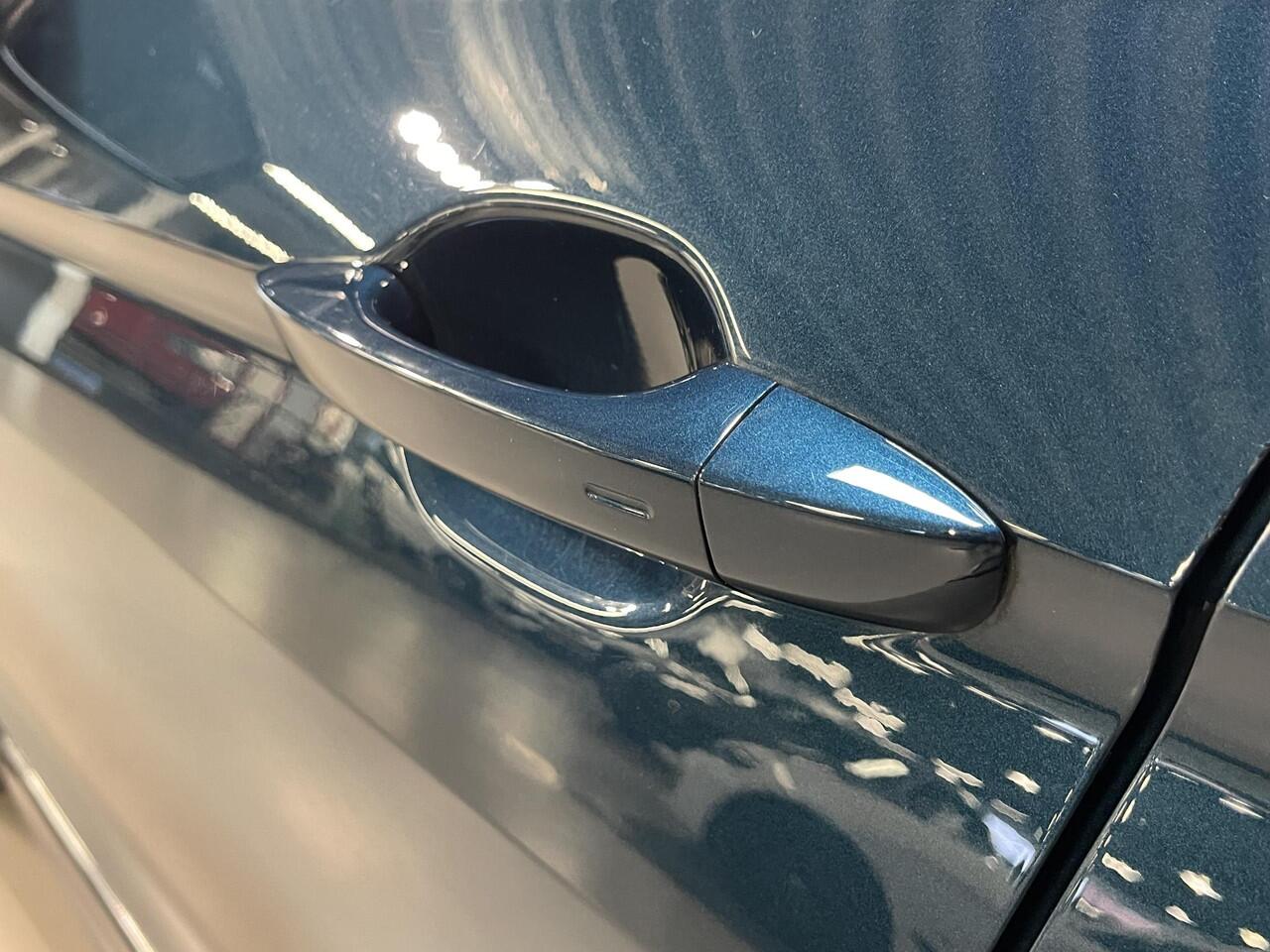 Volkswagen TIGUAN 1.4 TSI eHybrid R-Line Business+ 20"/Panoramadak/Leder + memory/360 camera/Elektrische klep/Dodehoek/Stuur + stoelverwarming/IQ Lights/Adaptieve cruise