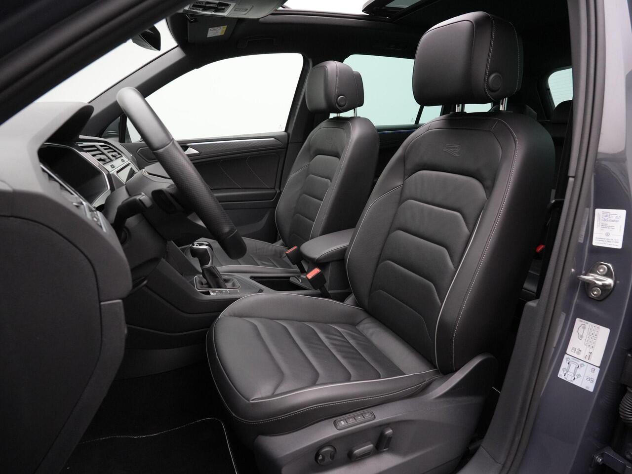 Volkswagen TIGUAN 1.4 TSI eHybrid 245 pk DSG R-Line Business+ | Panoramadak | Leder | Geheugenstoelen | 360 camera | IQ Light