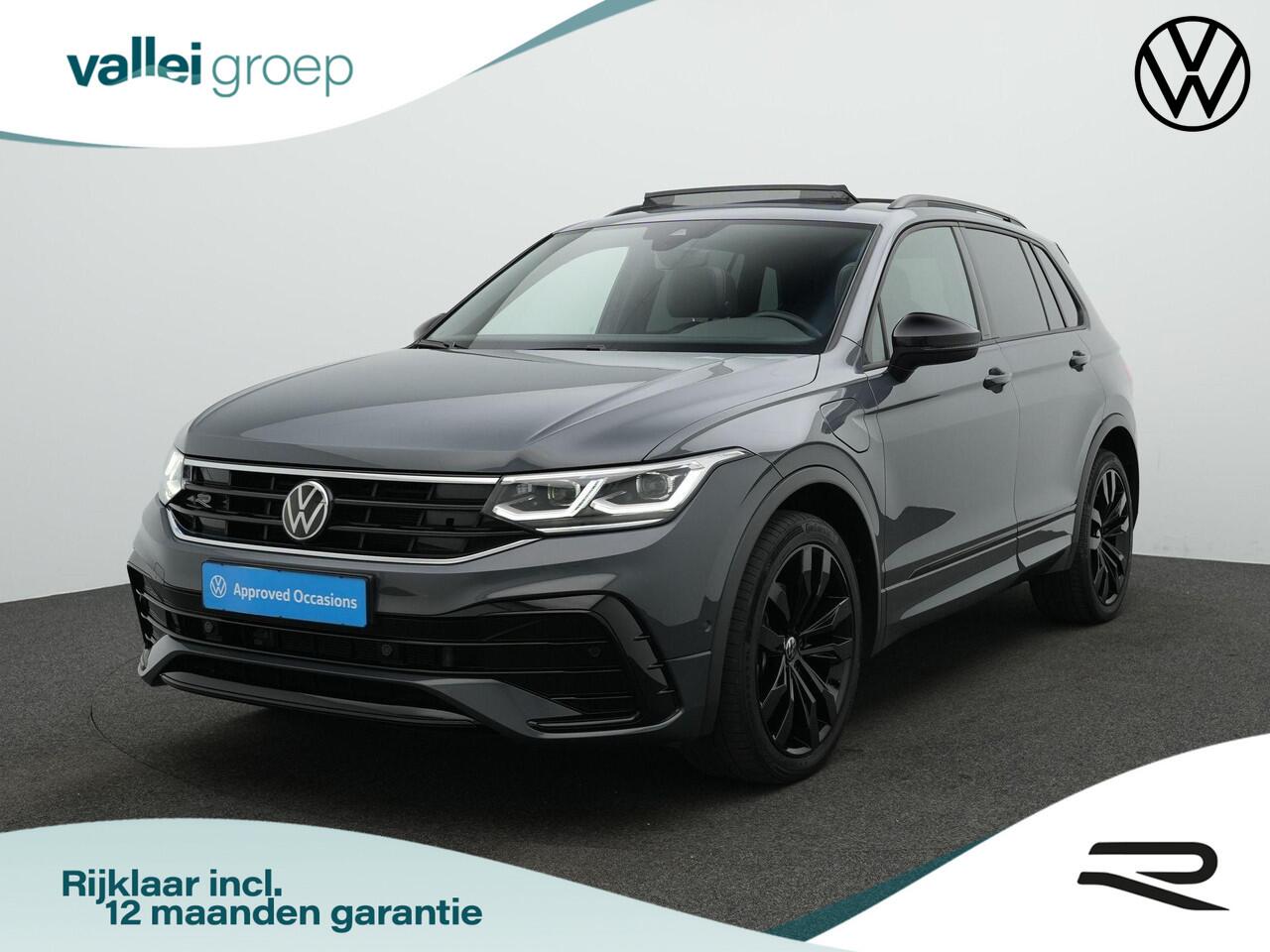 Volkswagen TIGUAN 1.4 TSI eHybrid 245 pk R-Line Business | Panoramadak | Trekhaak | Adaptief onderstel | IQ Light | Stuur-/stoelverwarming