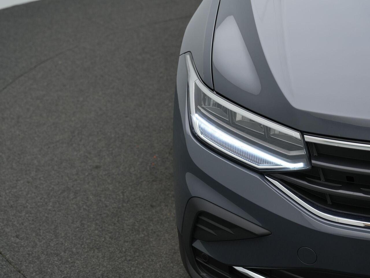 Volkswagen TIGUAN 1.4 TSI eHybrid 245 pk Life Business | Stuur-/stoelverwarming | Achteruitrijcamera | Adaptive Cruise | Navigatie