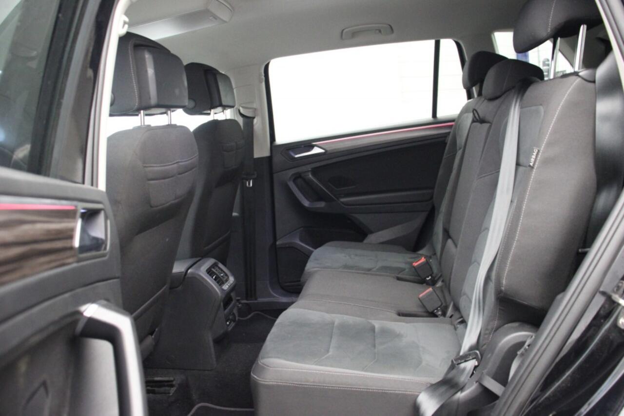 Volkswagen TIGUAN 1.5 TSI Elegance 7 Persoons Automaat - Digitaal Cockpit, Carplay, Navi, Cruise, Stoelverw.