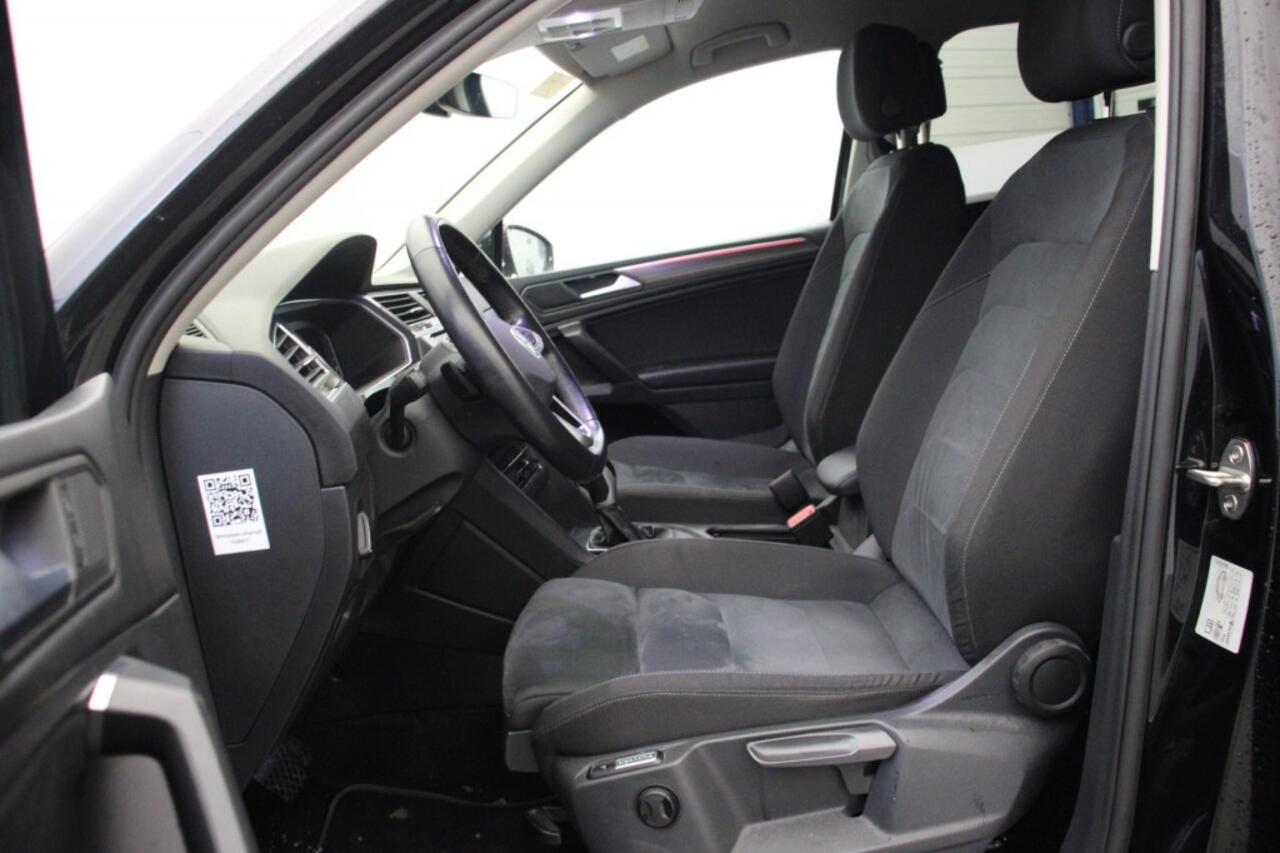 Volkswagen TIGUAN 1.5 TSI Elegance 7 Persoons Automaat - Digitaal Cockpit, Carplay, Navi, Cruise, Stoelverw.