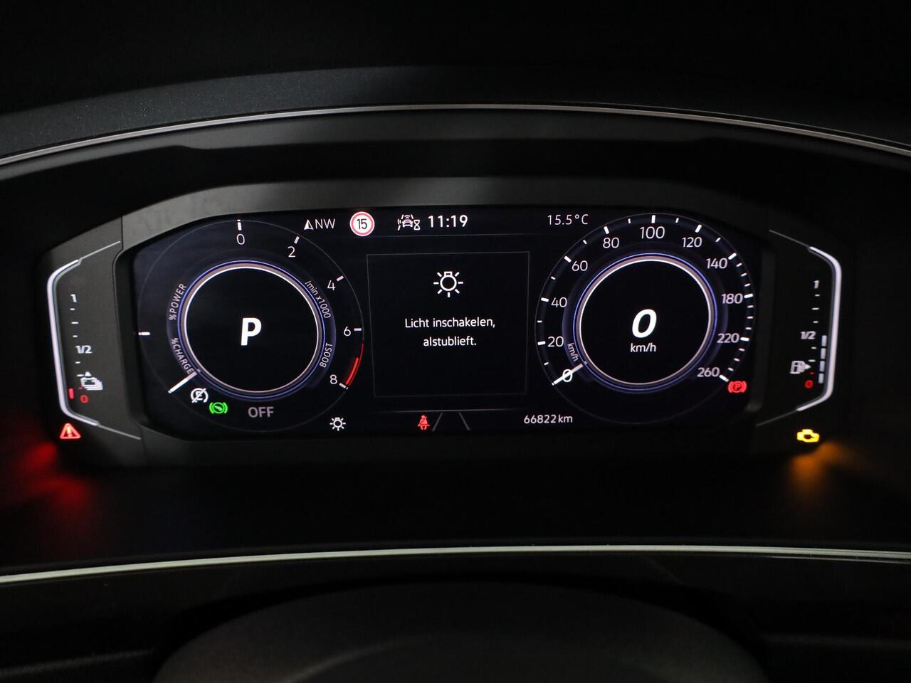 Volkswagen TIGUAN 1.4 TSI eHybrid R-Line Business 245 PK PHEV | Navigatie | Panorama dak | Black Style | Assistentie pakket | Parkeer camera |