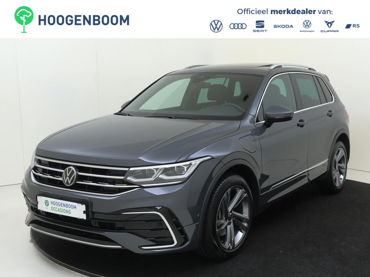 Volkswagen TIGUAN 1.4 TSI eHybrid R-Line Business | Panoramadak | 360 camera | LED matrix verlichting | Adaptieve cruise control | 3-zone airco | Dodehoek detectie | Keyless | CarPlay |