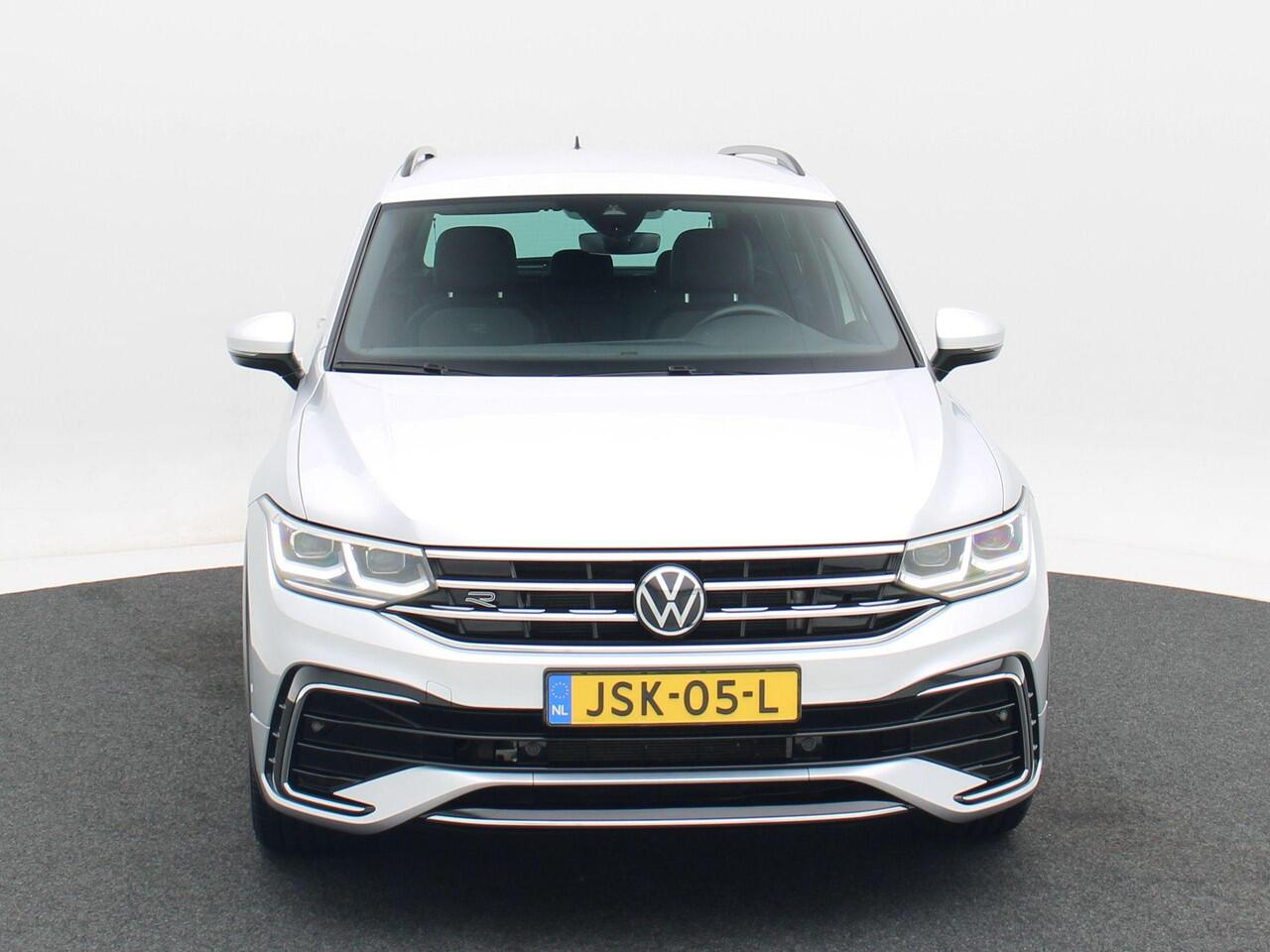Volkswagen TIGUAN 1.4 TSi 245 Pk eHybrid Automaat R-Line Business+ | Full LED | Adaptive Cruise | Keyless | Camera | 19 Inch | 28.624 Km!!